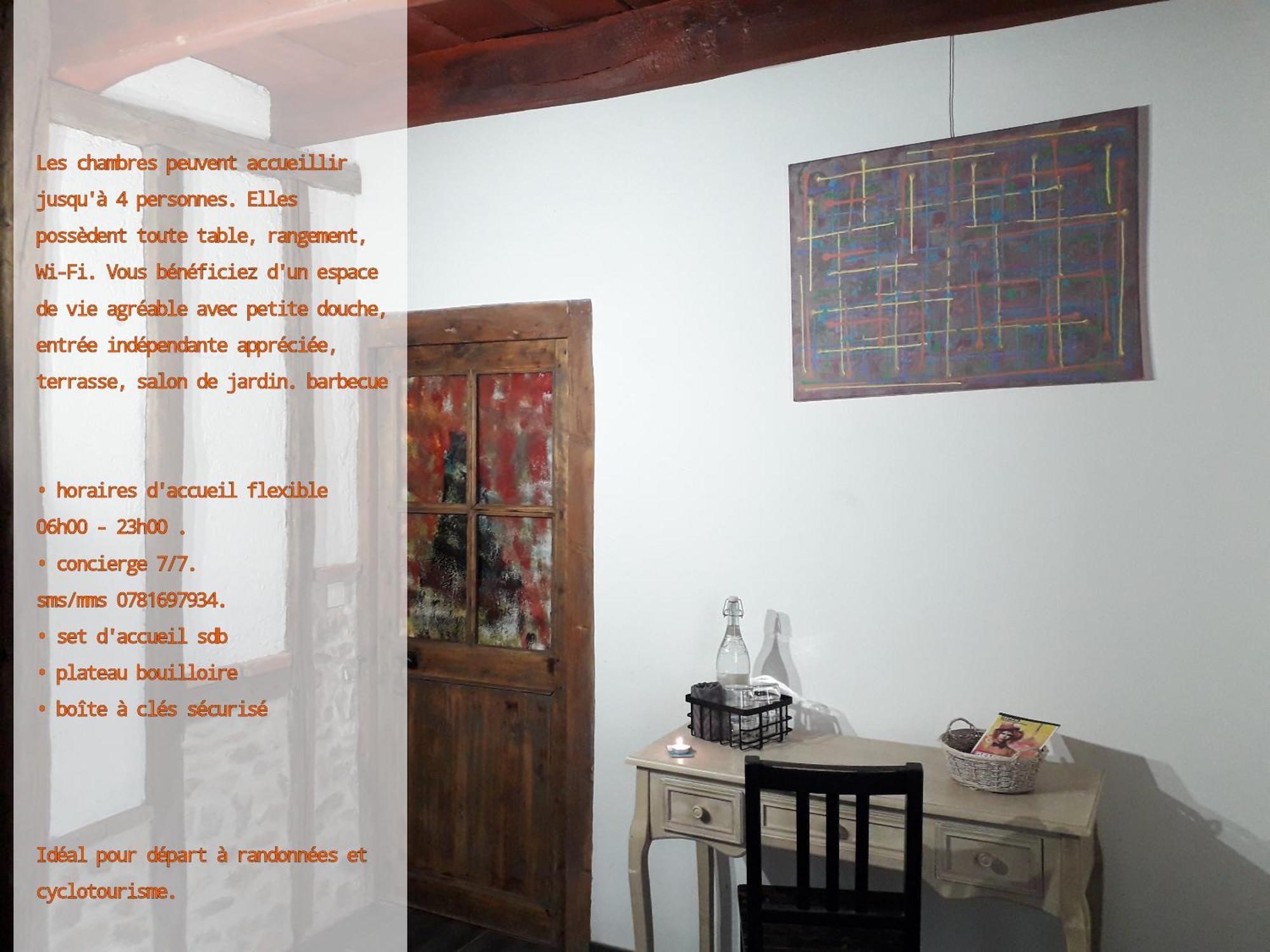 Double Homestay Vallon-en-Sully